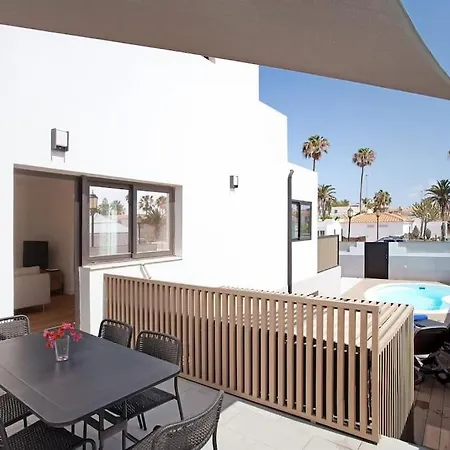 Villa Jarea Private Pool By Holidays