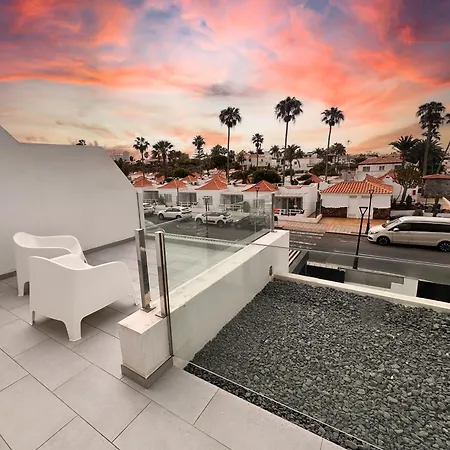 Jarea Private Pool By Holidays Villa